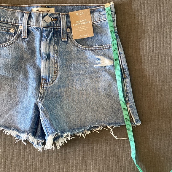 Madewell relaxed denim shorts - Picture 8 of 10